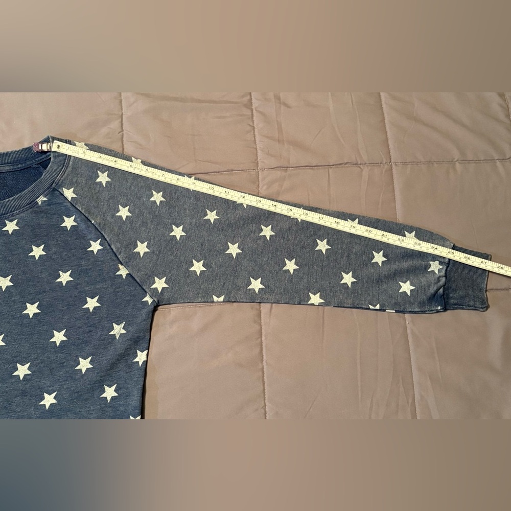 Alternative Apparel Lazy Day Mineral Wash French Terry Star Pullover Sweatshirt - Picture 15 of 17